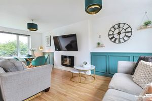 Photo 8- click for photo gallery